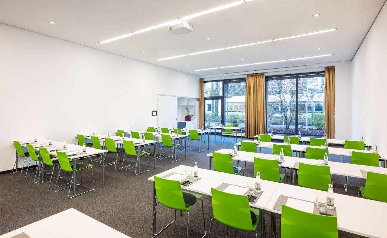 Lindner Hotel Frankfurt Sportpark, Part Of Jdv By Hyatt Frankfurt nad Menem Zewnętrze zdjęcie